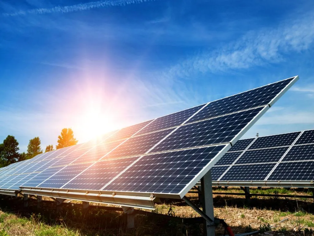 Solar Energy As Investment: 12 Pros and Cons Of Solar Energy 