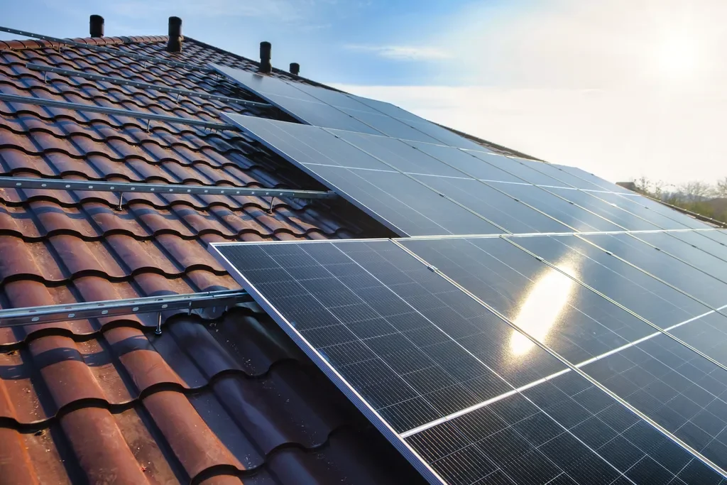 How Should a Solar Photovoltaic System Be Designed and Installed?