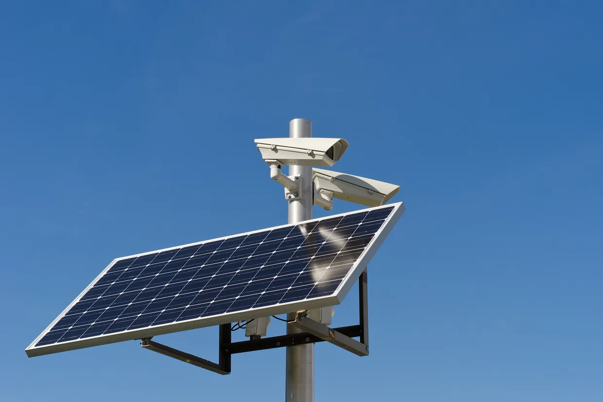 Buyer's Guide to Solar Panels for Security Cameras