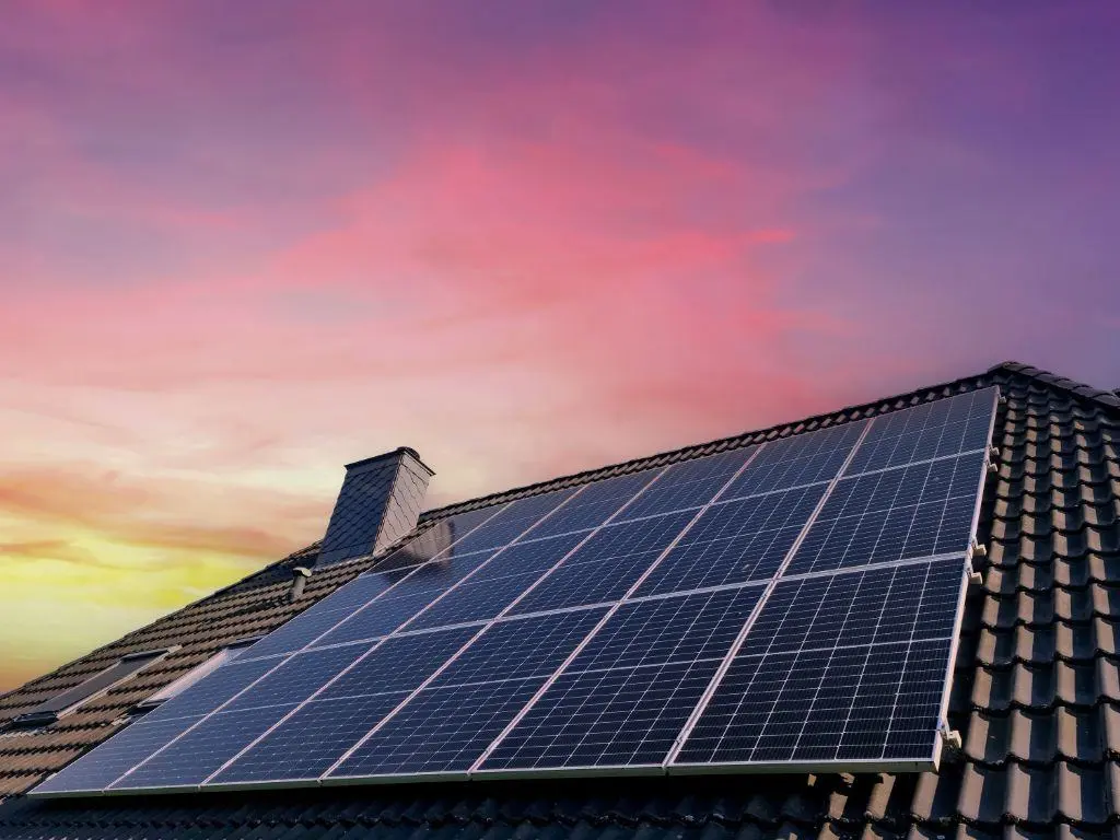 Cars With Solar Panels: Specifics and Future Potential 