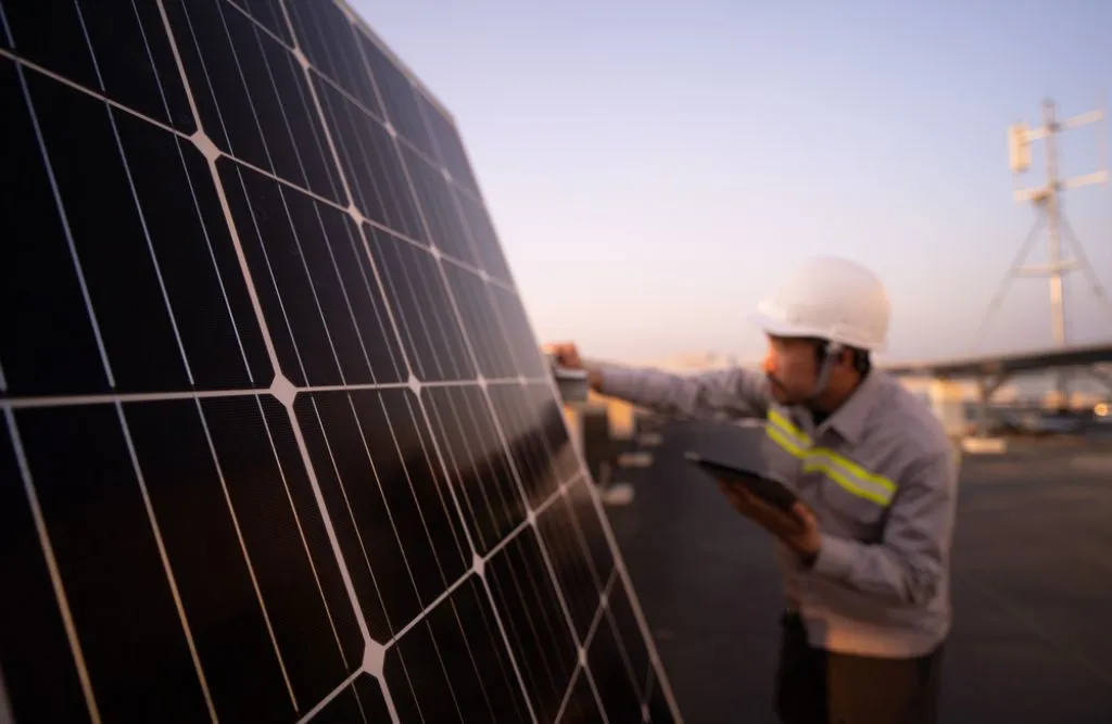 The Vital Role of Solar Panel Recycling in the Circular Economy 5 What Are the Benefits of Solar Panel Recycling?